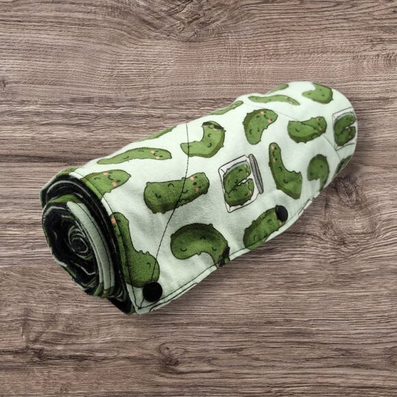 Eco-Friendly Reusable Paper Towels in Pickles Print - Picture 4 of 4